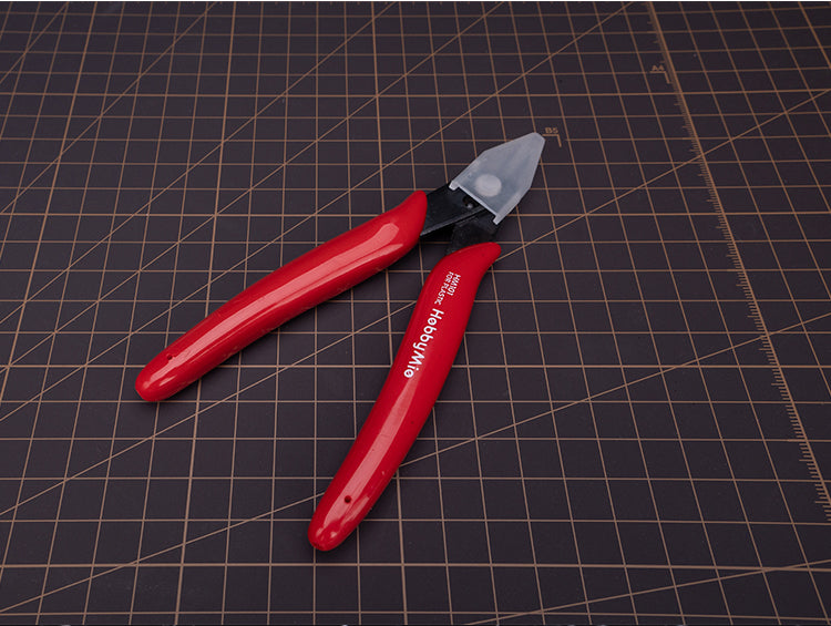 HM-101 Enter Nipper-1